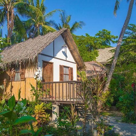 Nary Garden Hotel Kampot Bagian luar foto
