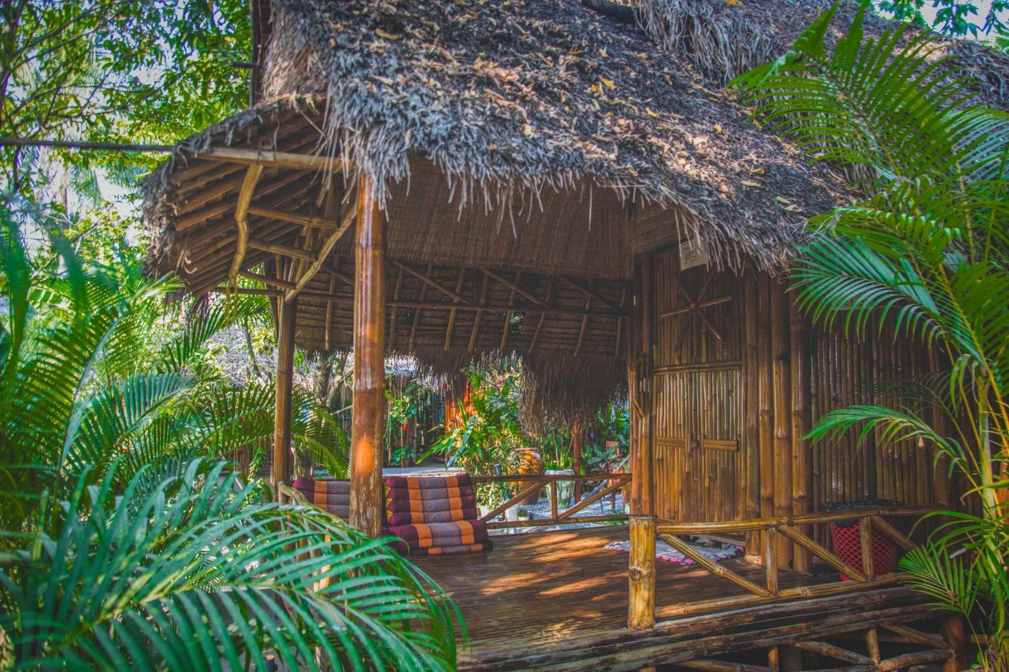 Nary Garden Hotel Kampot Bagian luar foto