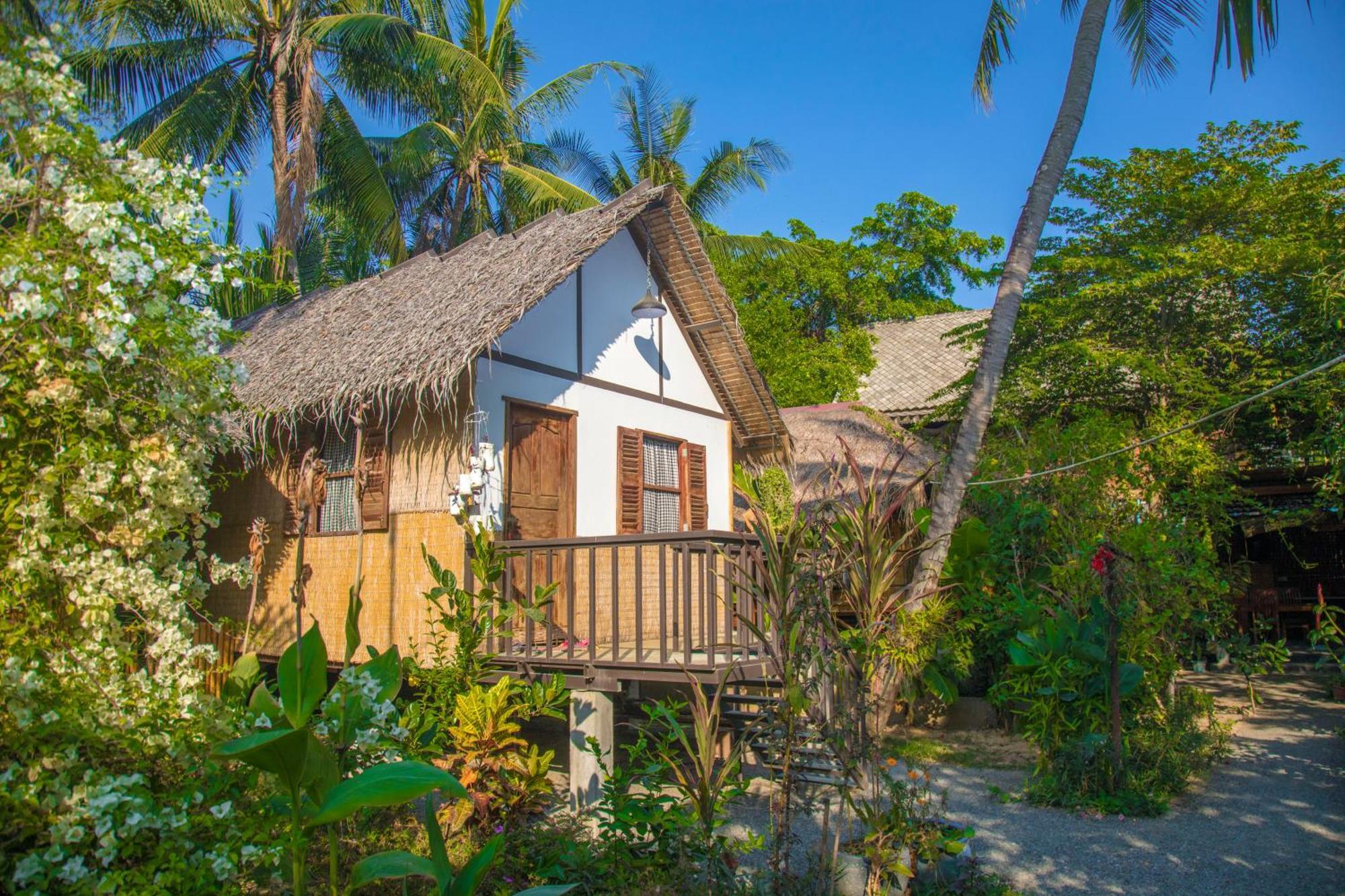 Nary Garden Hotel Kampot Bagian luar foto